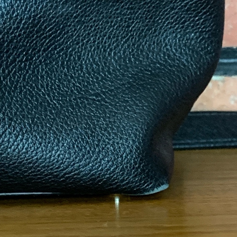 Kate Spade Black Leather Shoulder Bag - Picture 3 of 8